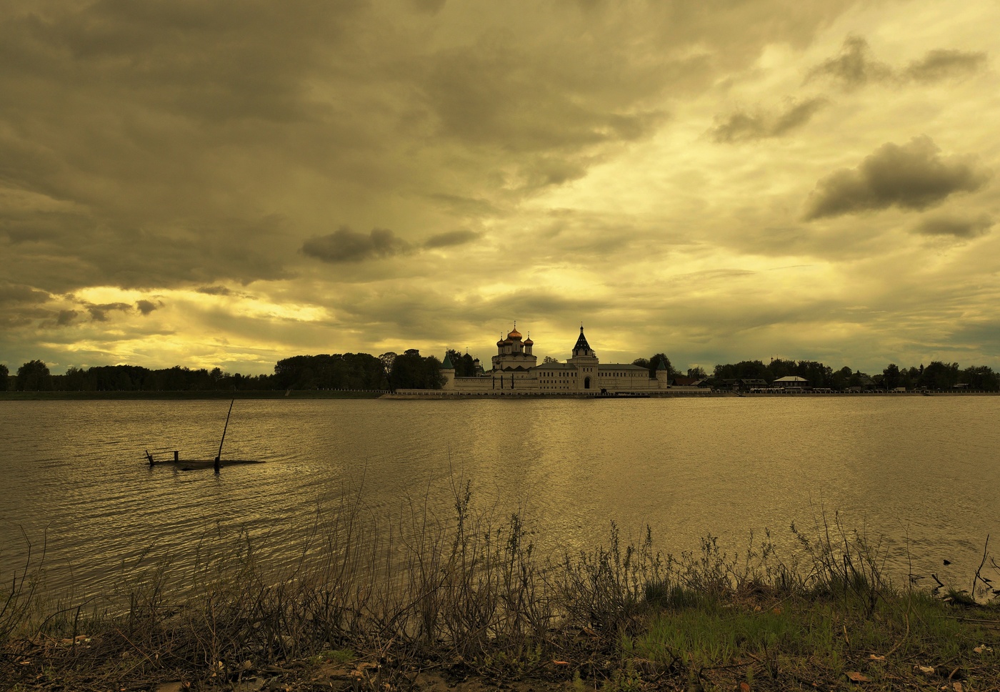 Ипатьевский монастырь ...