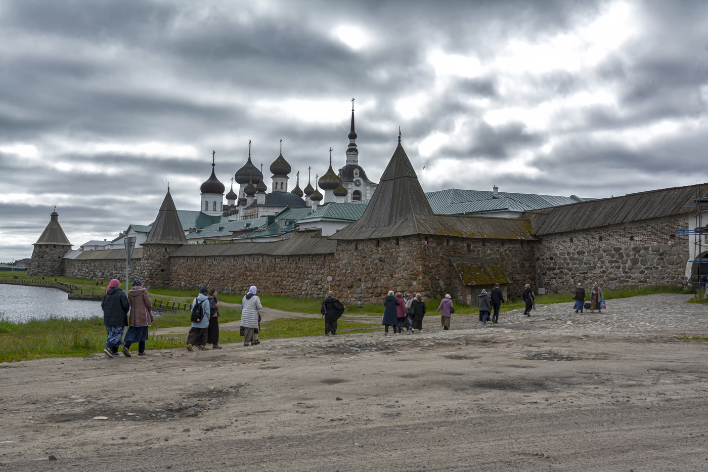 Соловецкие зарисовки (паломники)