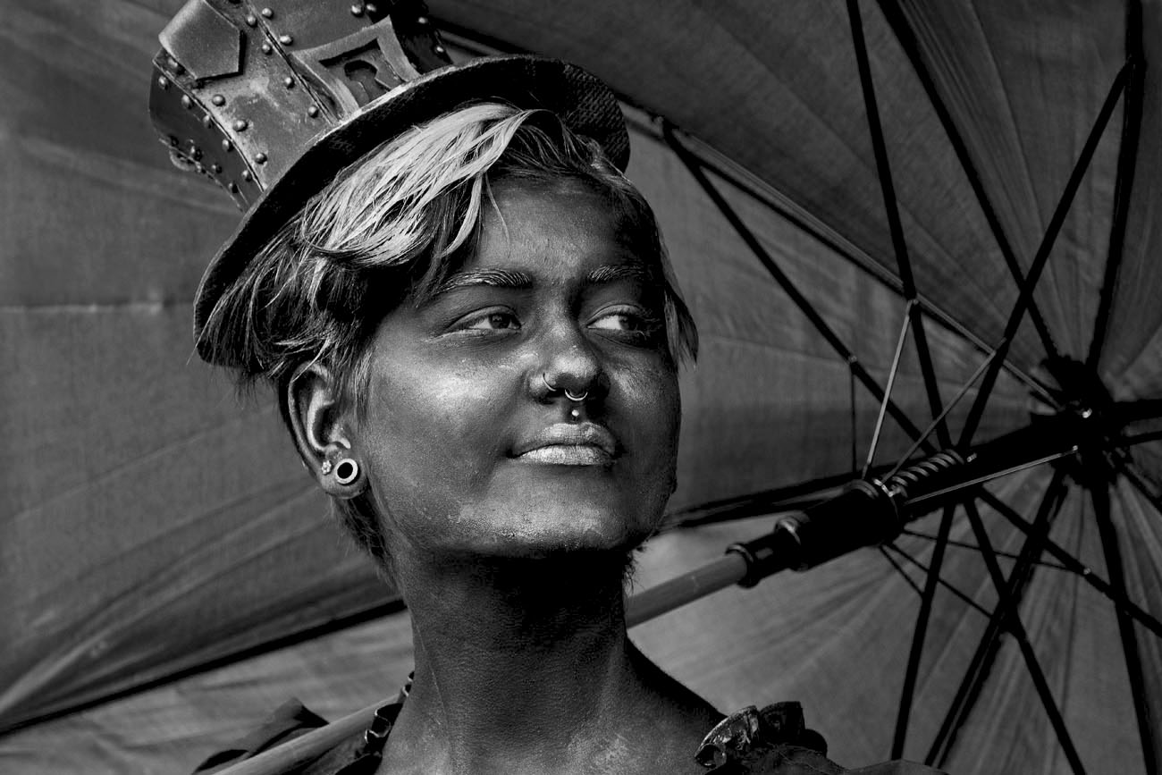 Просто не похожа на других