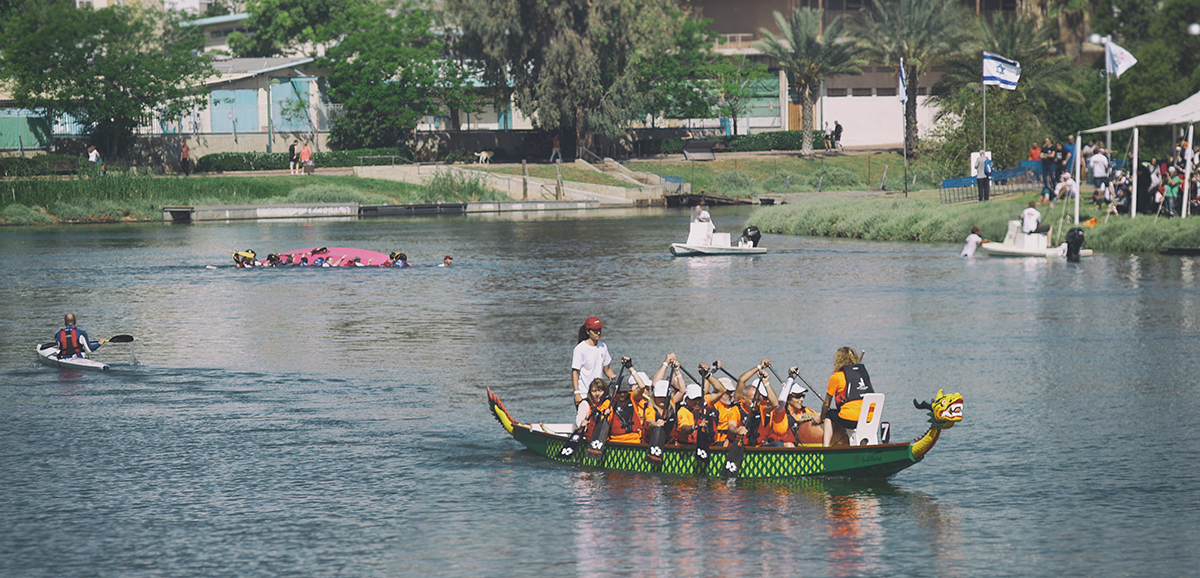 Гонки китайских лодок - драконов