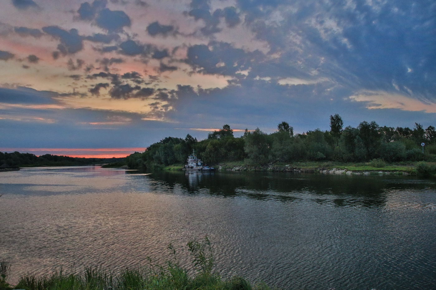 Матросы спят,фотографы не дремлют...