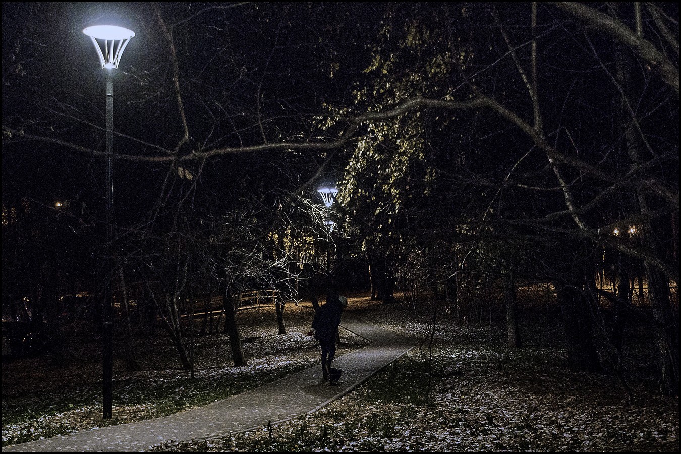 Темная не сторона