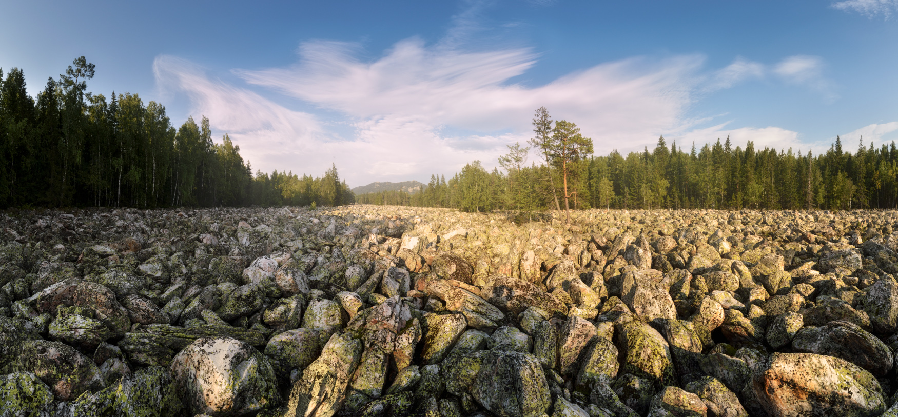 Россыпи авантюриновой долины