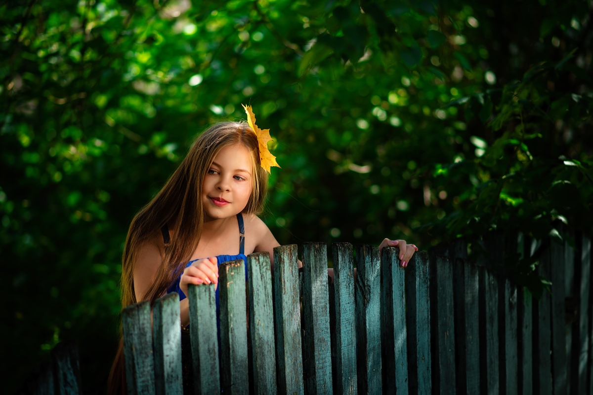 Бирюзовый забор