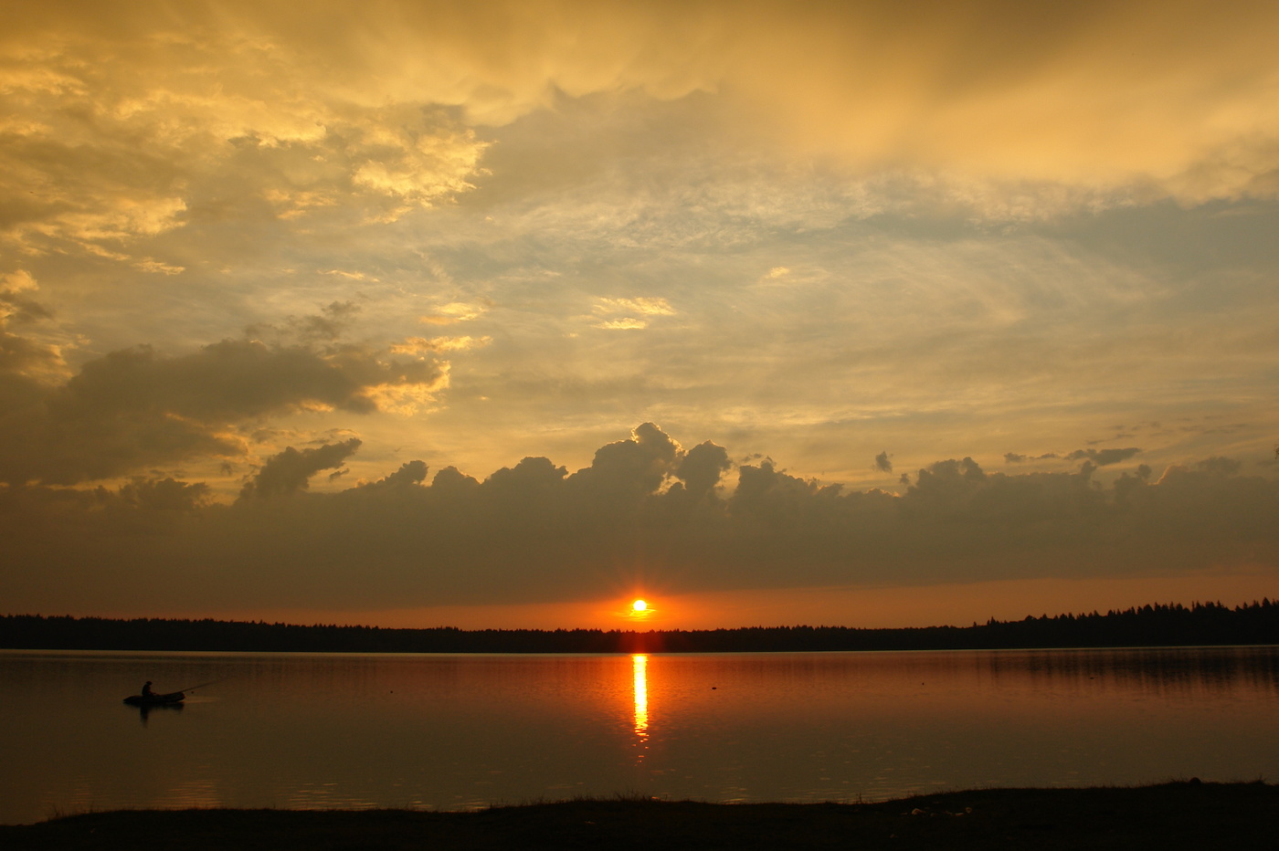 Рассвет на Свитязи