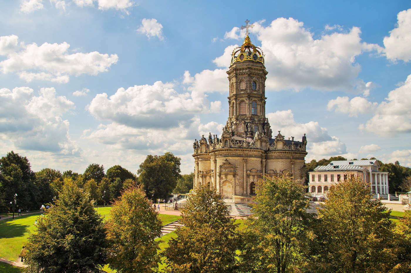 Церковь Знамения Пресвятой Богородицы в Дубровицах