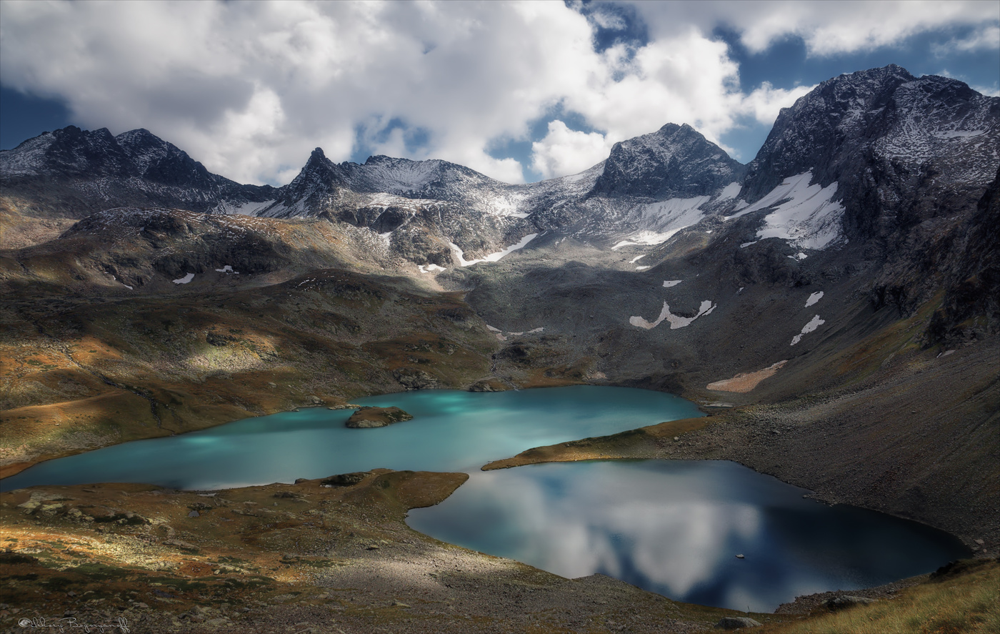 Зеркало горных озер.