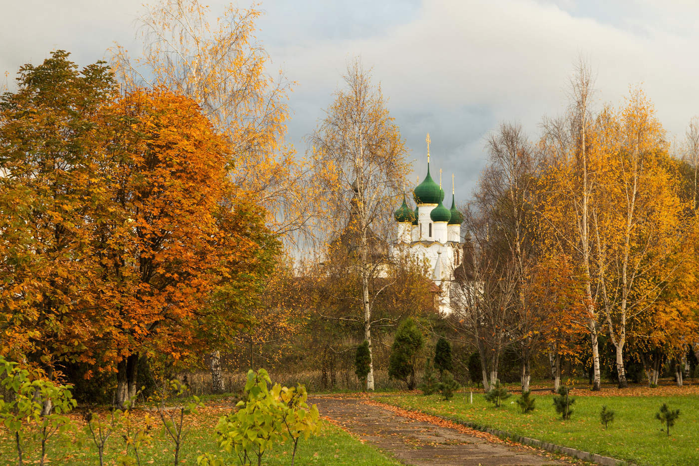 Осень в маленьком городе