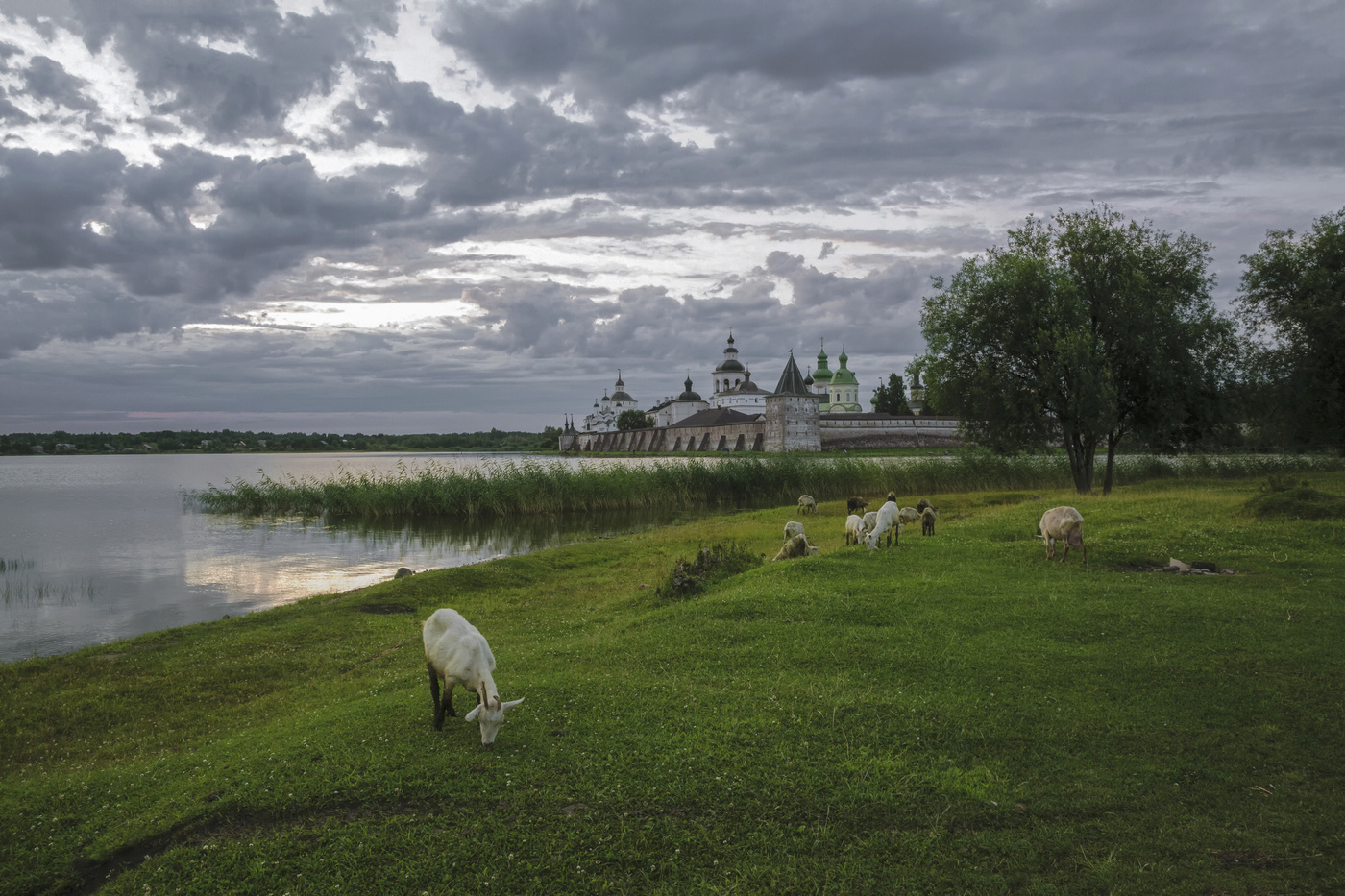 вечер в Кириллове