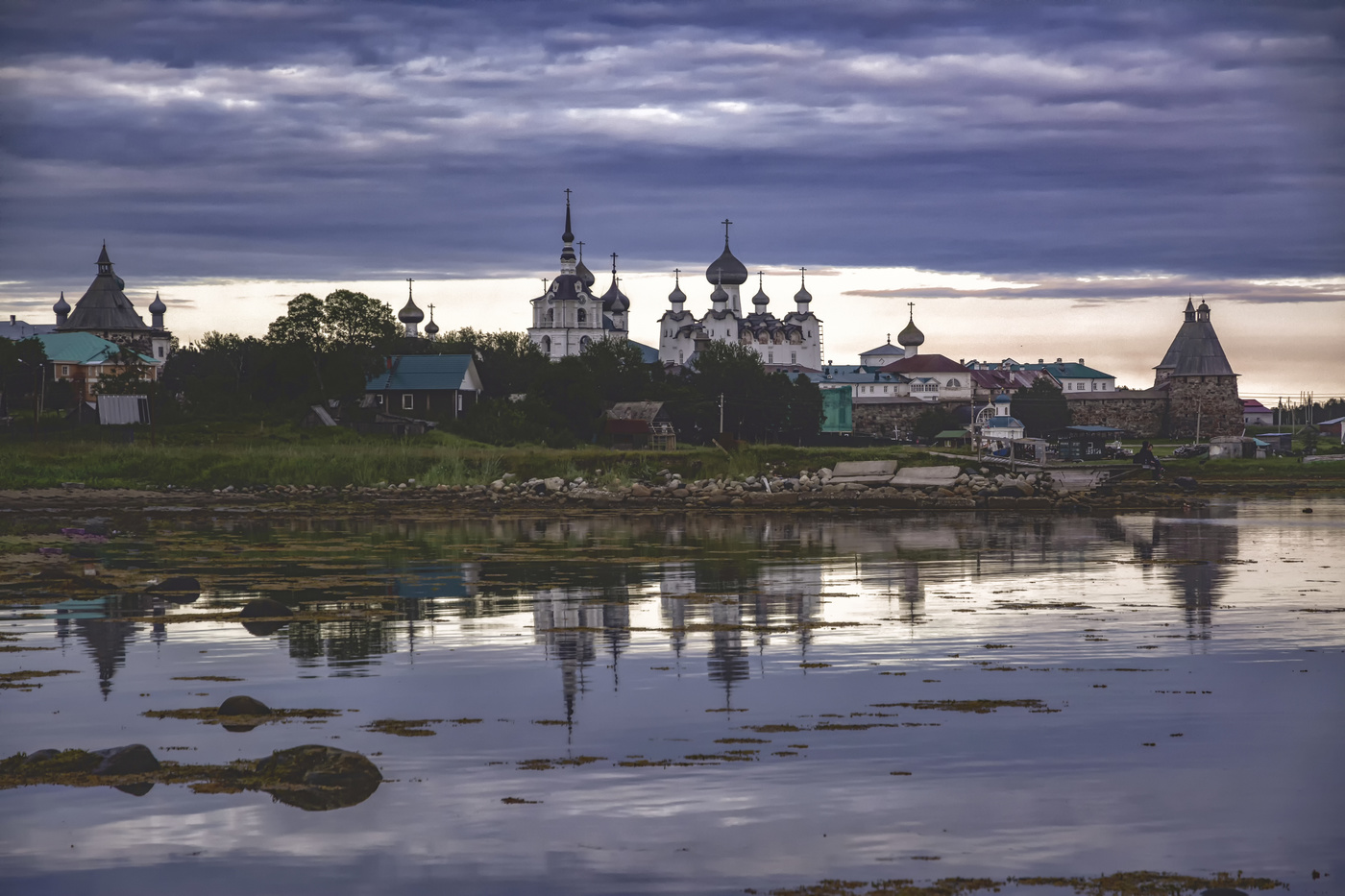 Соловецкие зарисовки (летняя ночь)