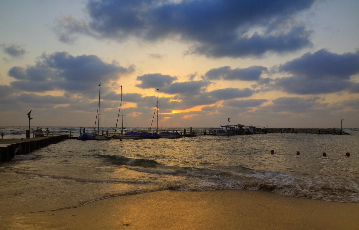 На закате дня