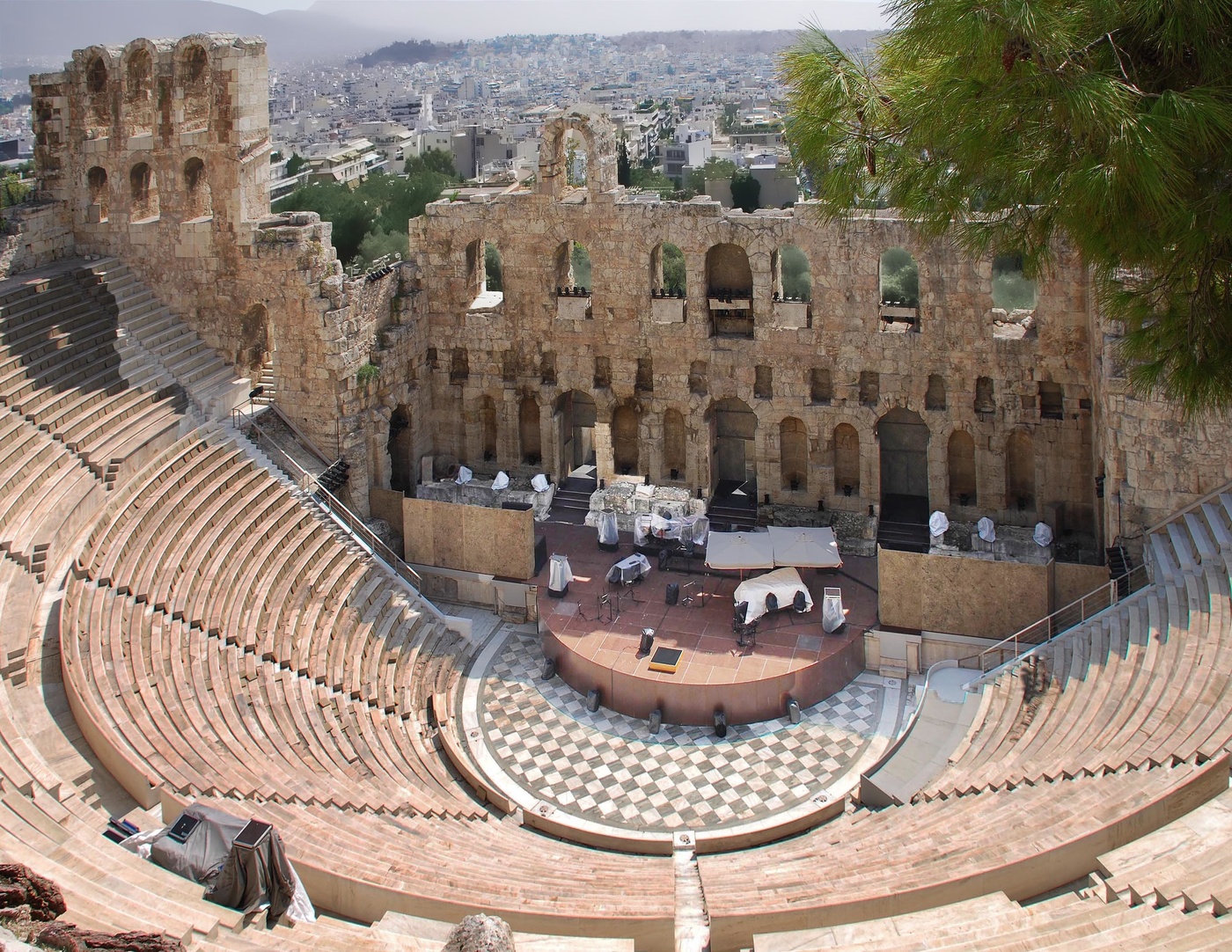 Затянувшийся антракт