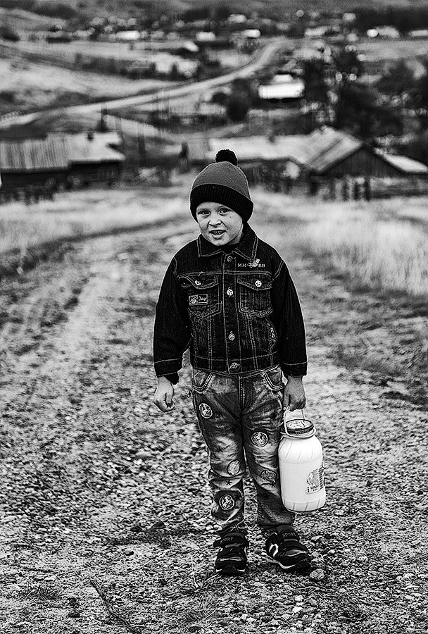 Маленький молочник