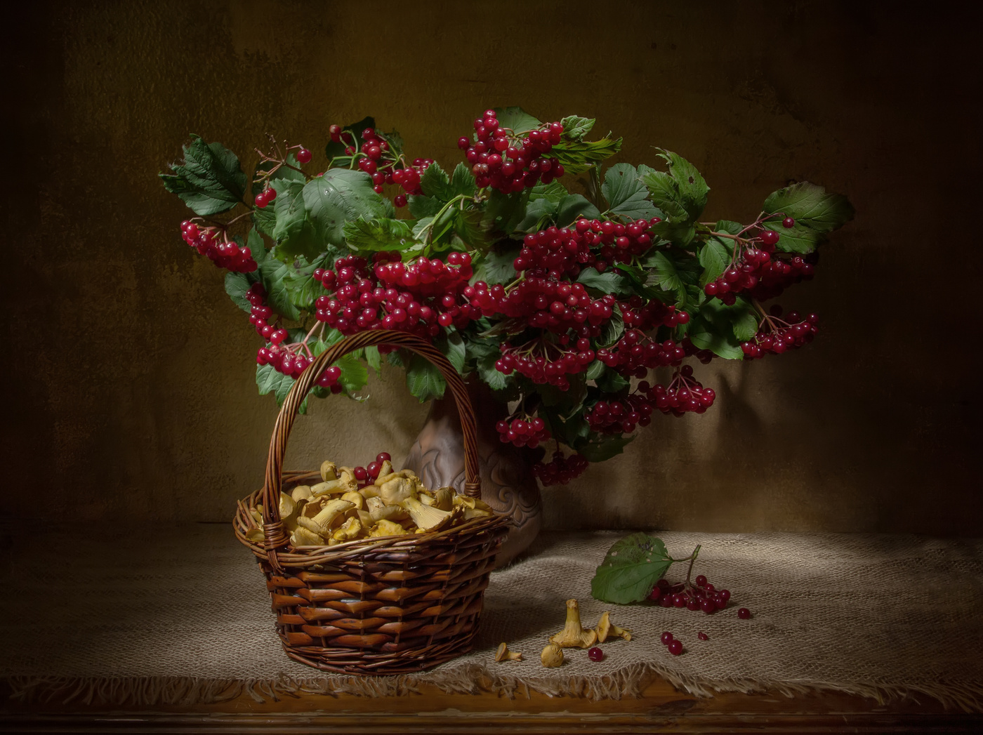 С лисичками...