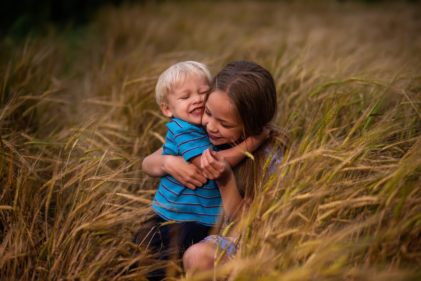 Двое в поле