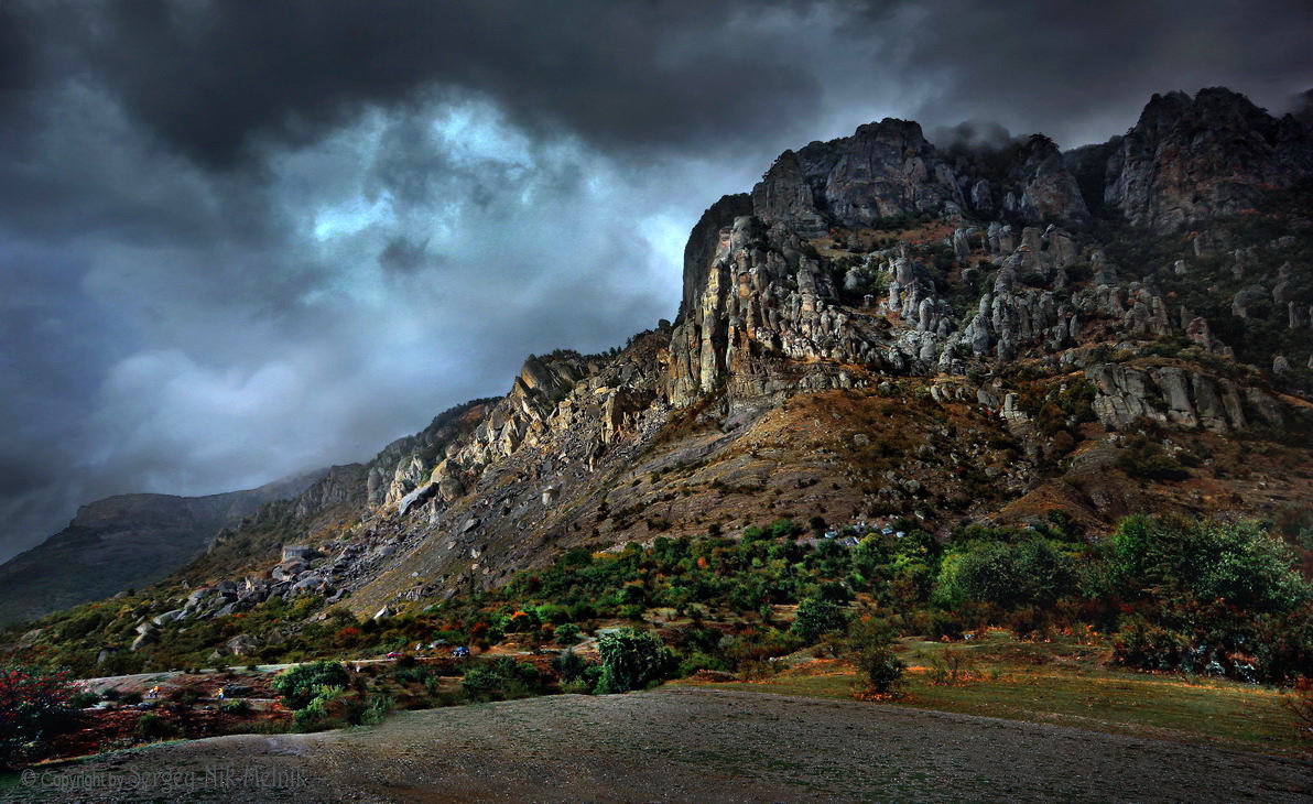 Демо-мо-нический Демерджи в Крыму