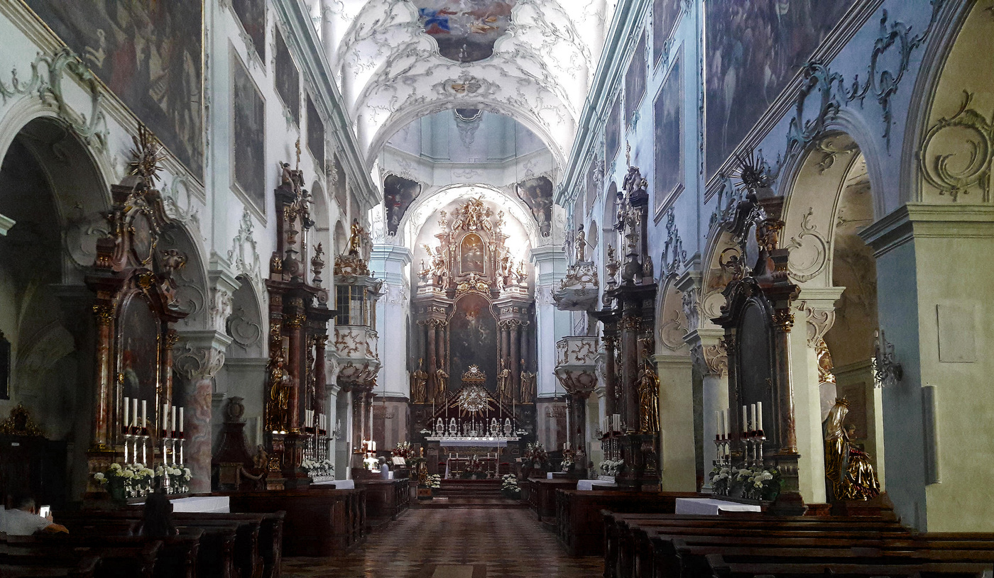 Зальцбург.Аббатство Святого Петра