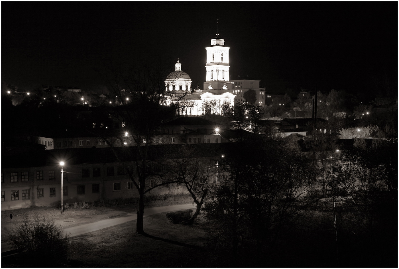 лики старого города