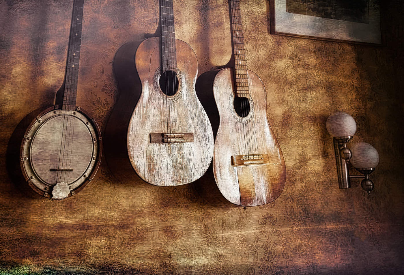 Старая музыка.