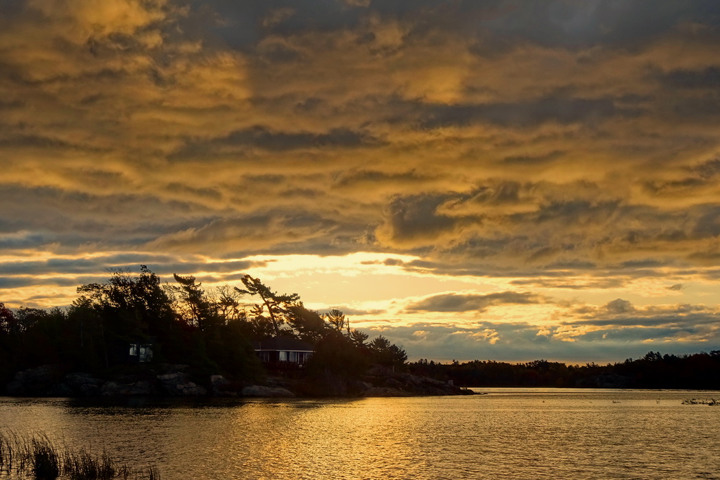 чуть ночь превратится в рассвет