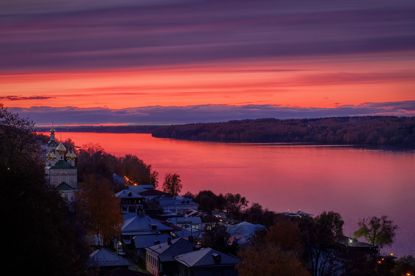 Последние отблески уходящего дня
