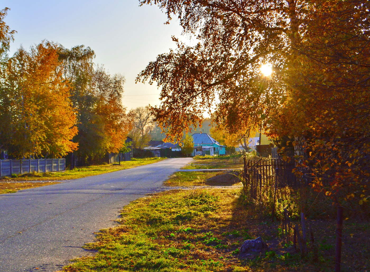осень в поселке