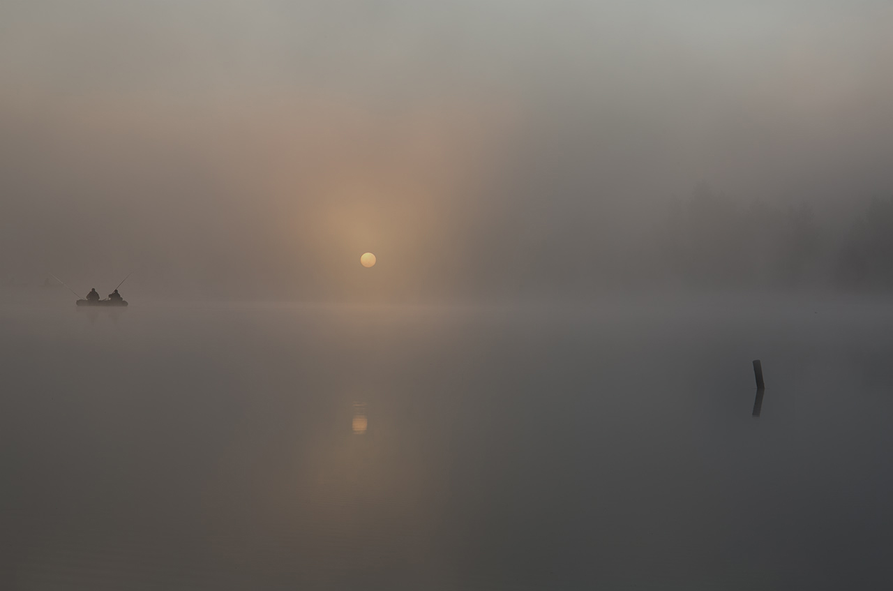 2 рыбака и одинокий фотограф:)