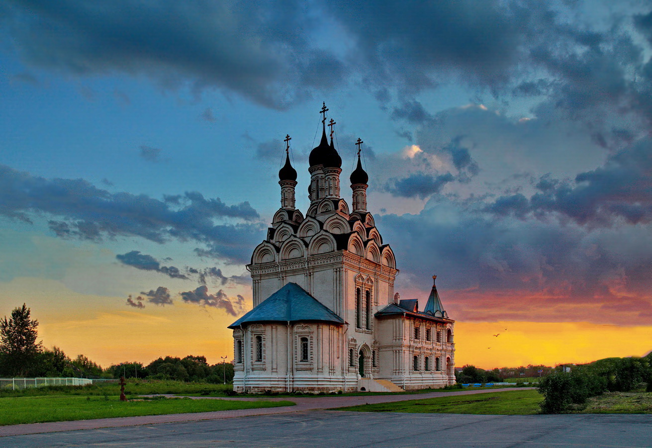 Вечером в Тайнинском