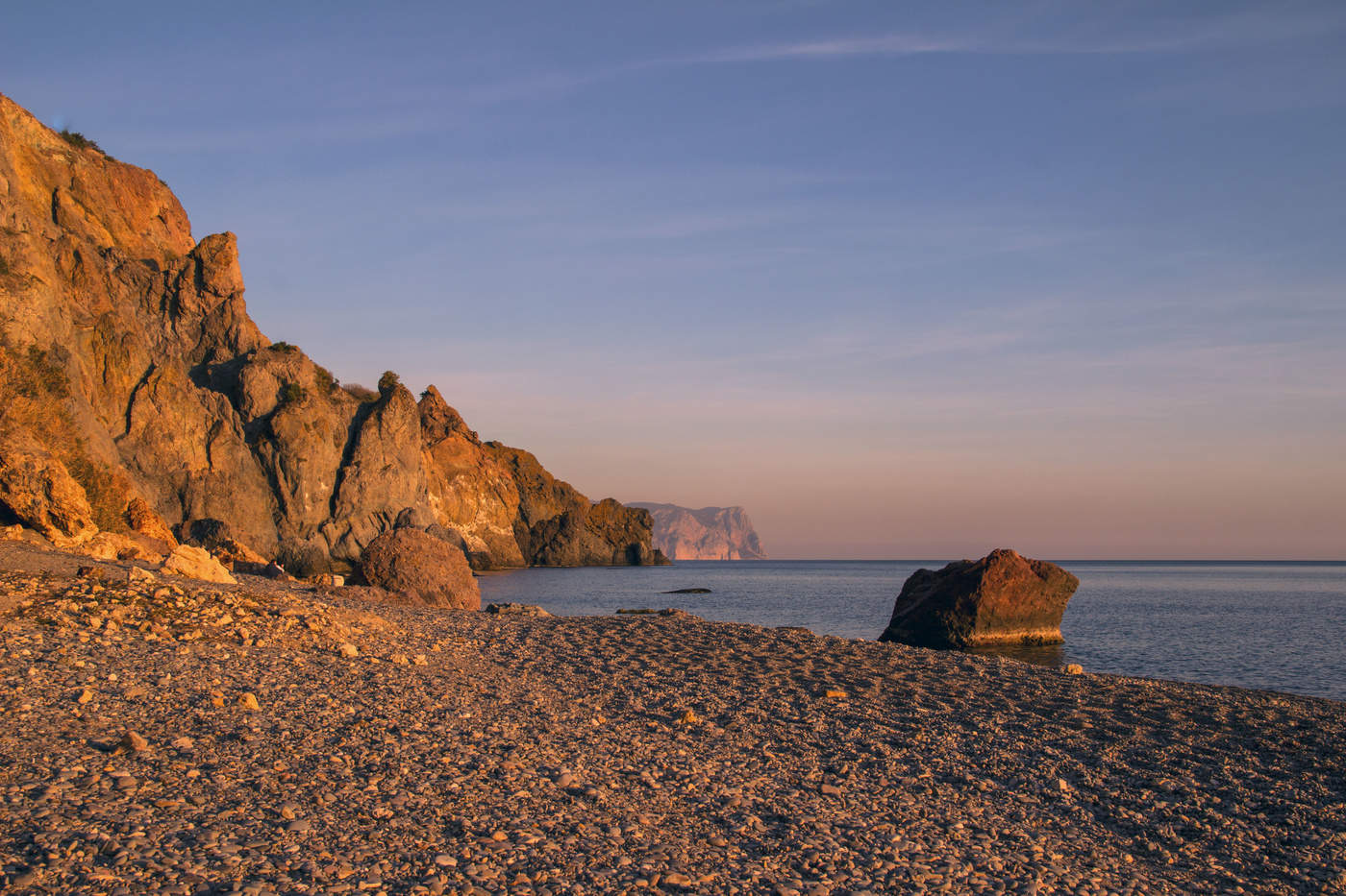 Яшмовый пляж, вечер