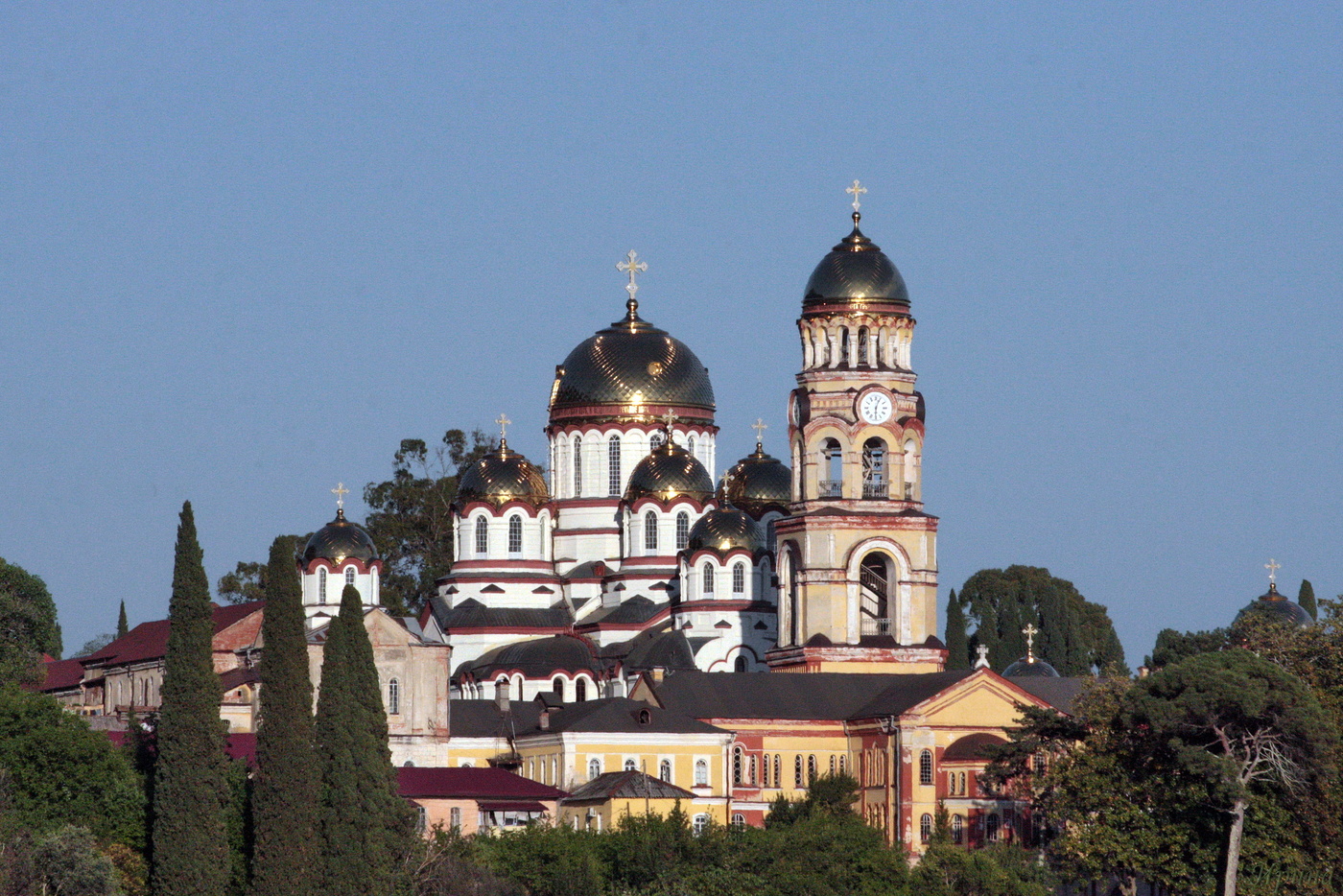 Новоафонский монастырь...