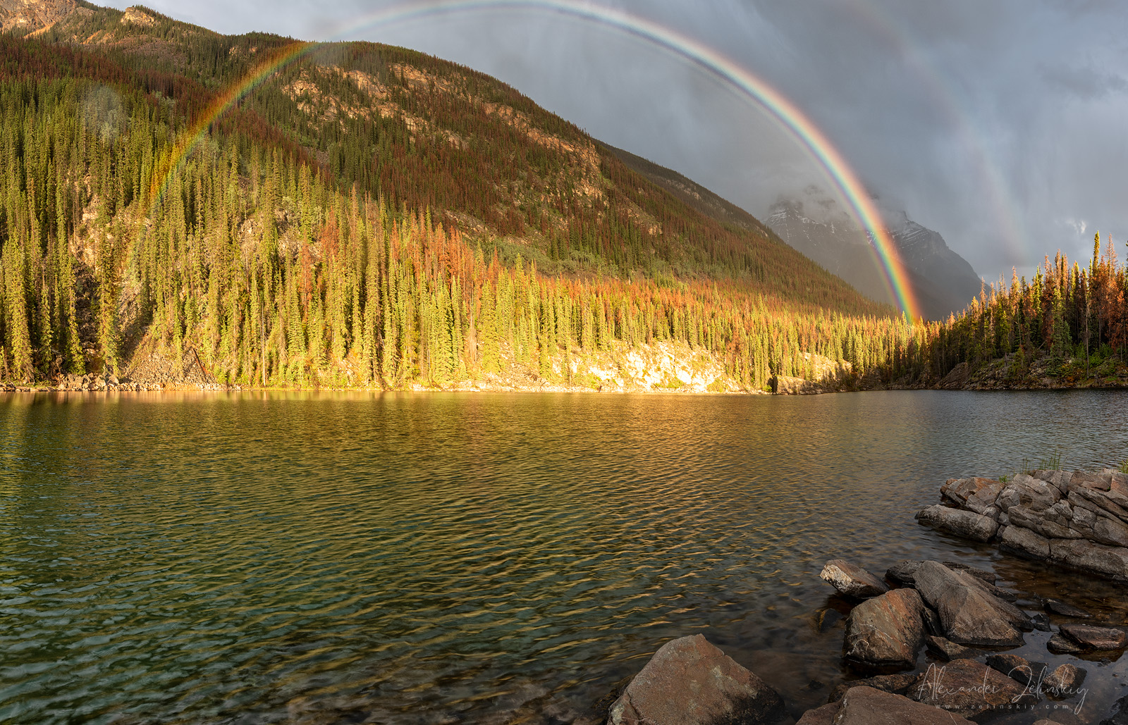 На озере Подкова