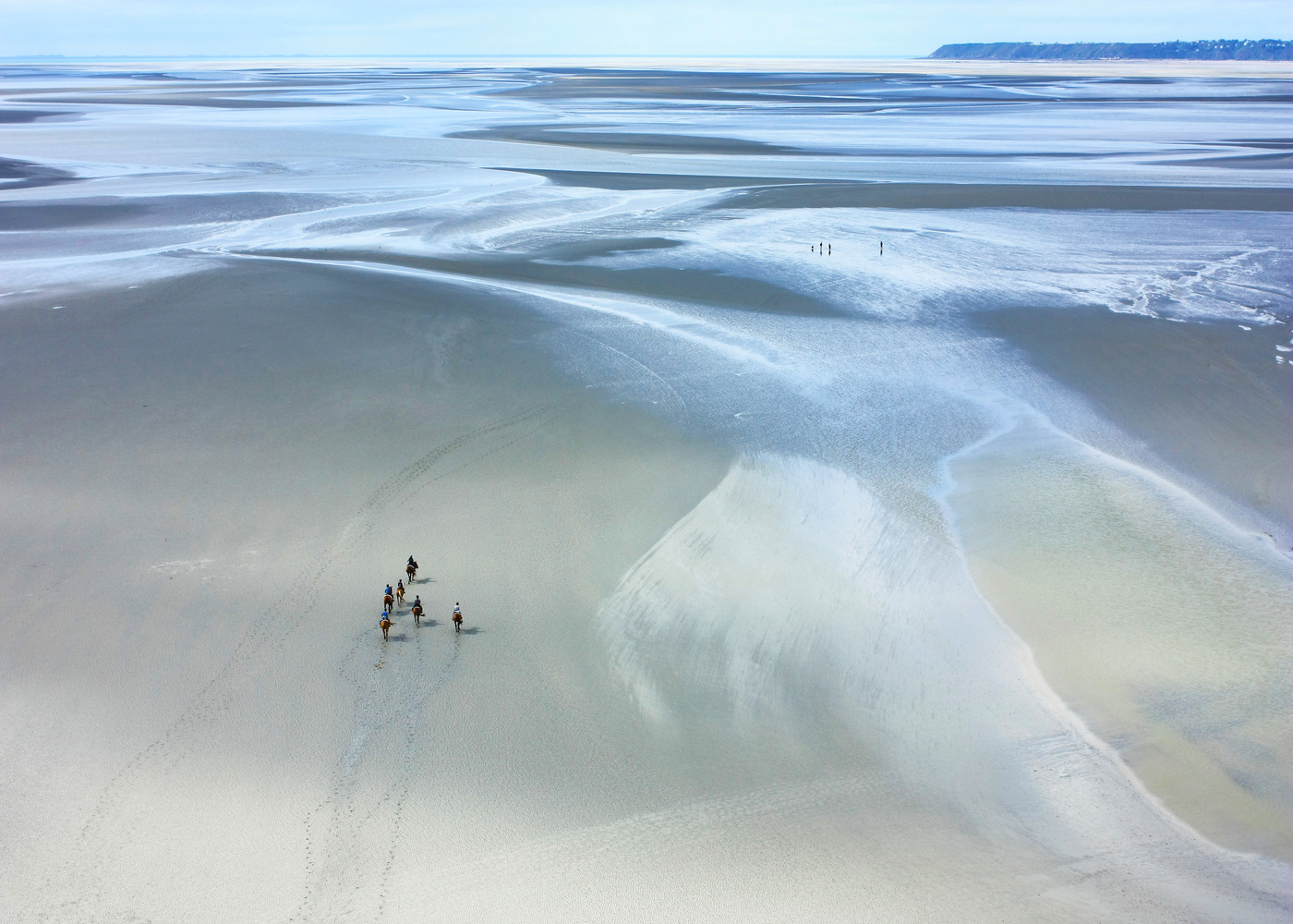 Обратил внимание