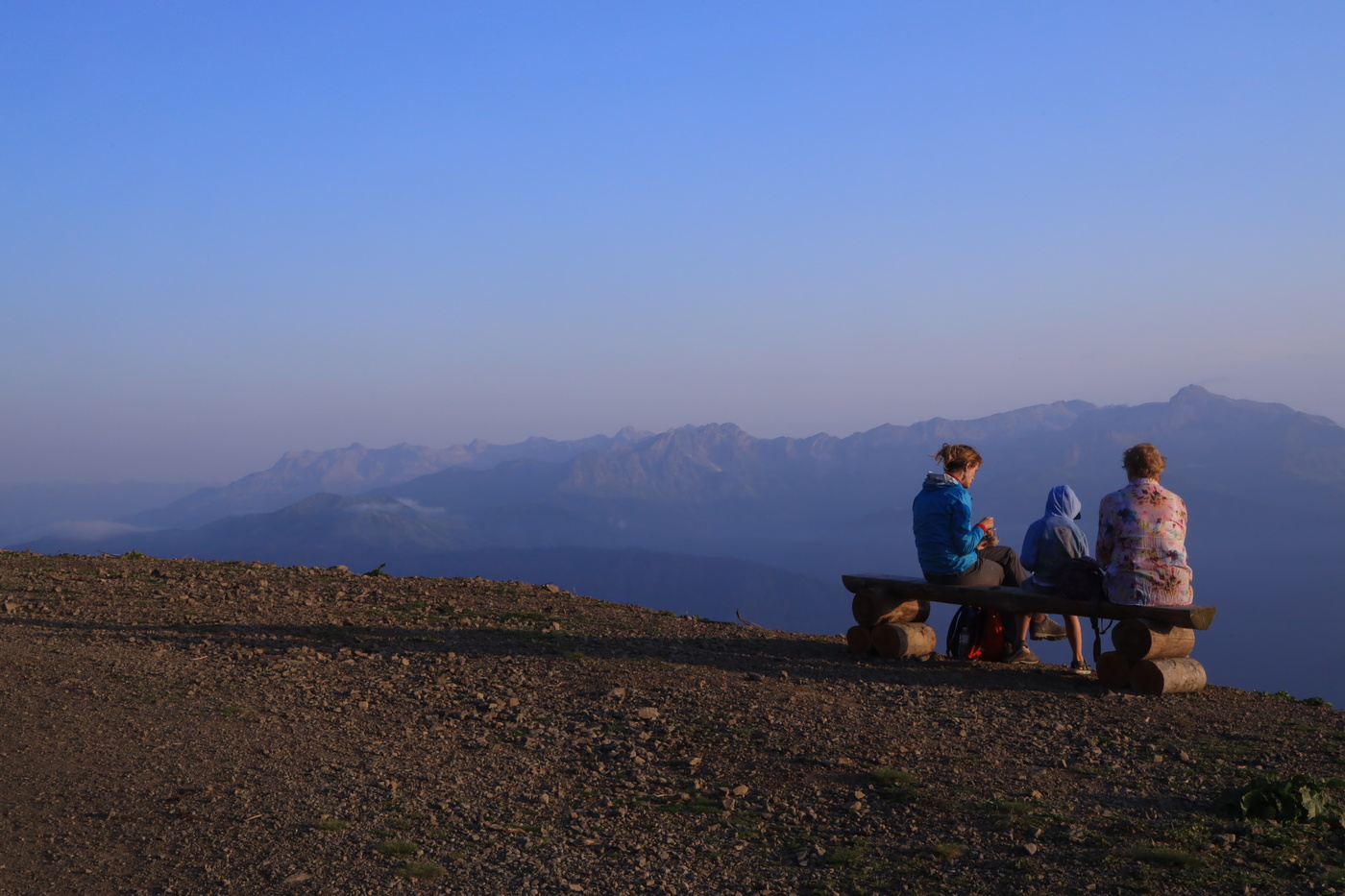 Сынок, будь осторожен.