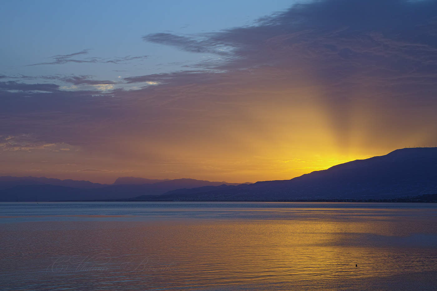 Жаркие рассветы Пелопоннеса