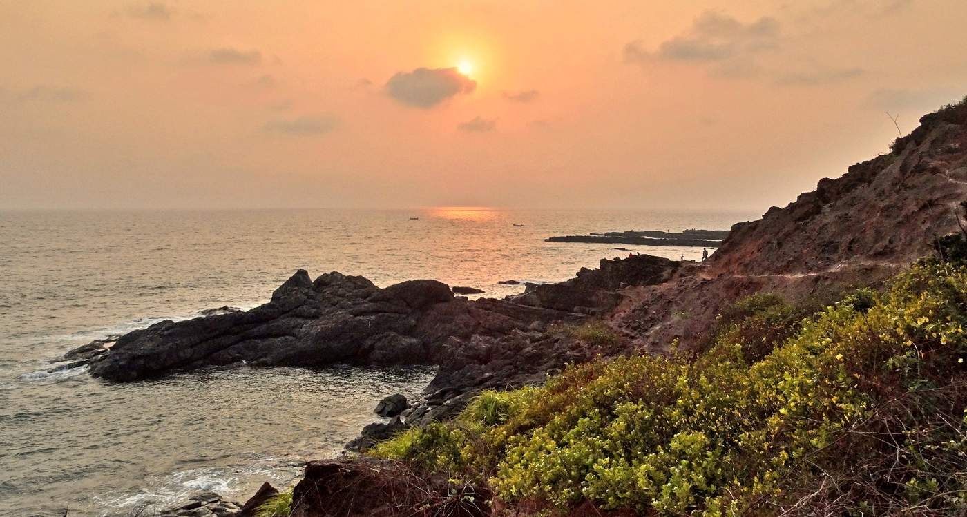 Вечер на берегу моря