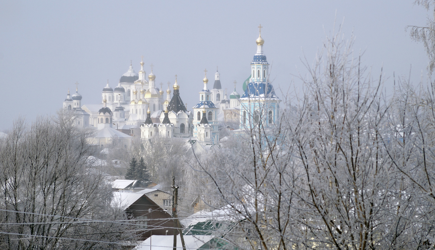 В морозной дымке