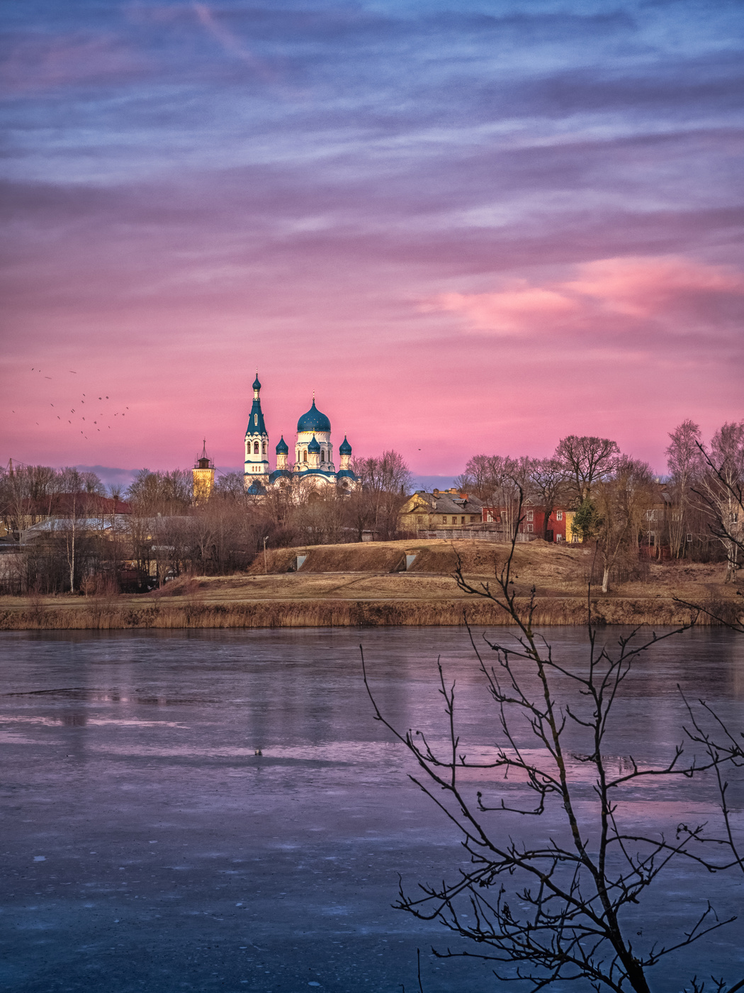The temple at the winter sunset.