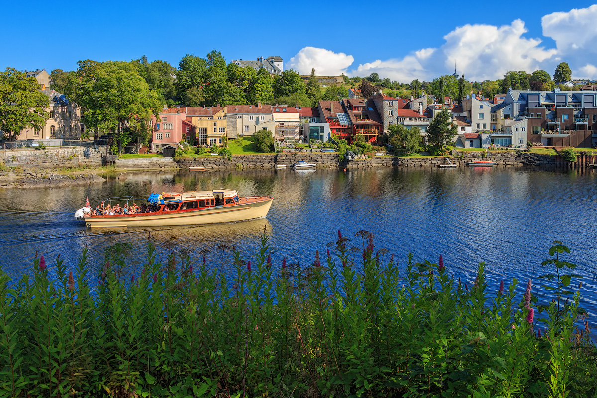 Яркие краски северных городов