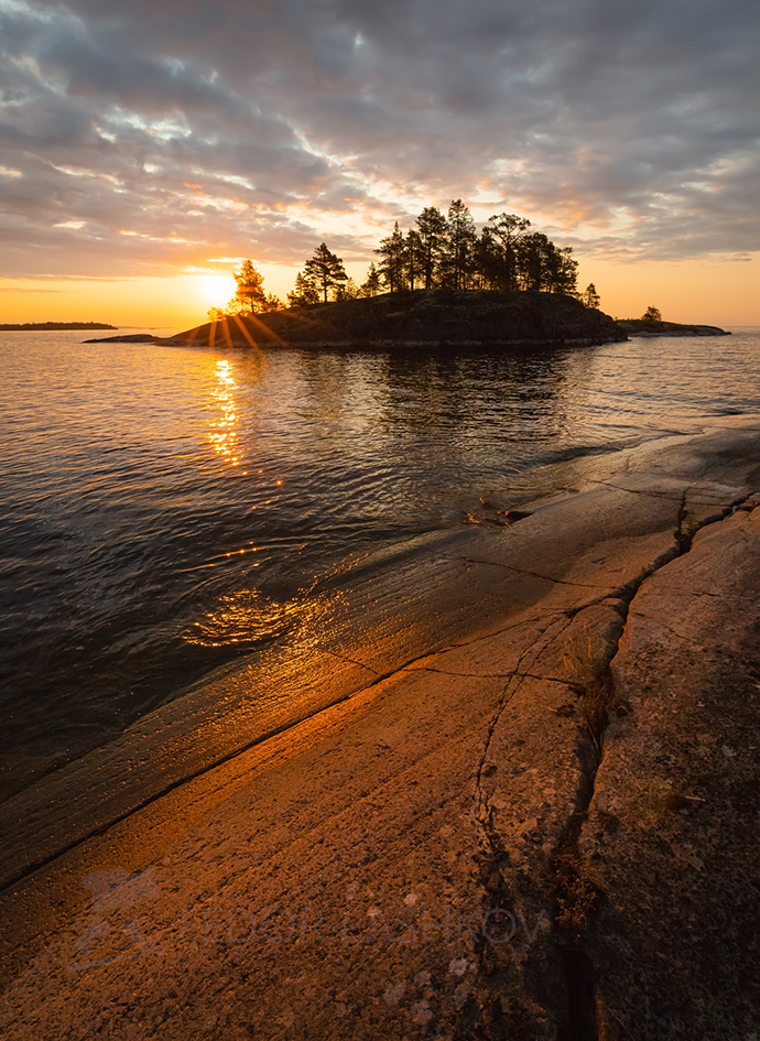 Гранитные берега