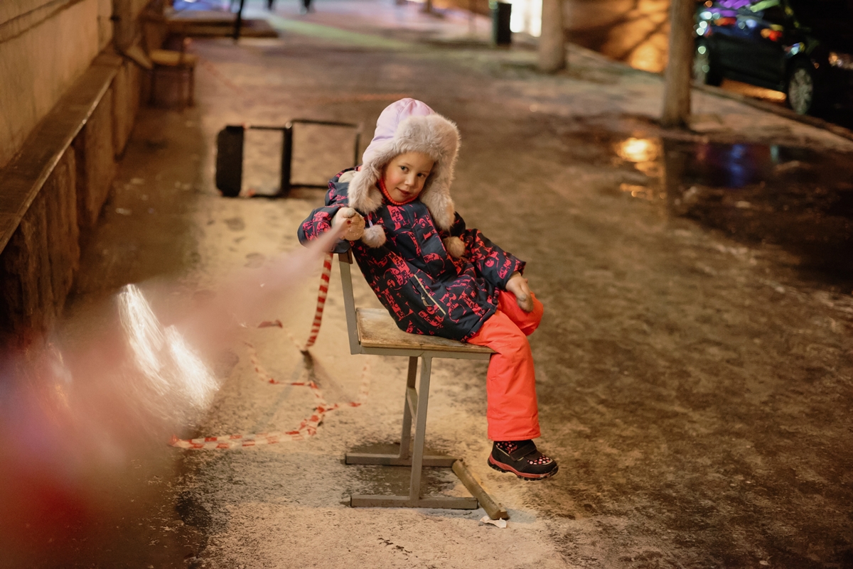 портрет на улице Мира