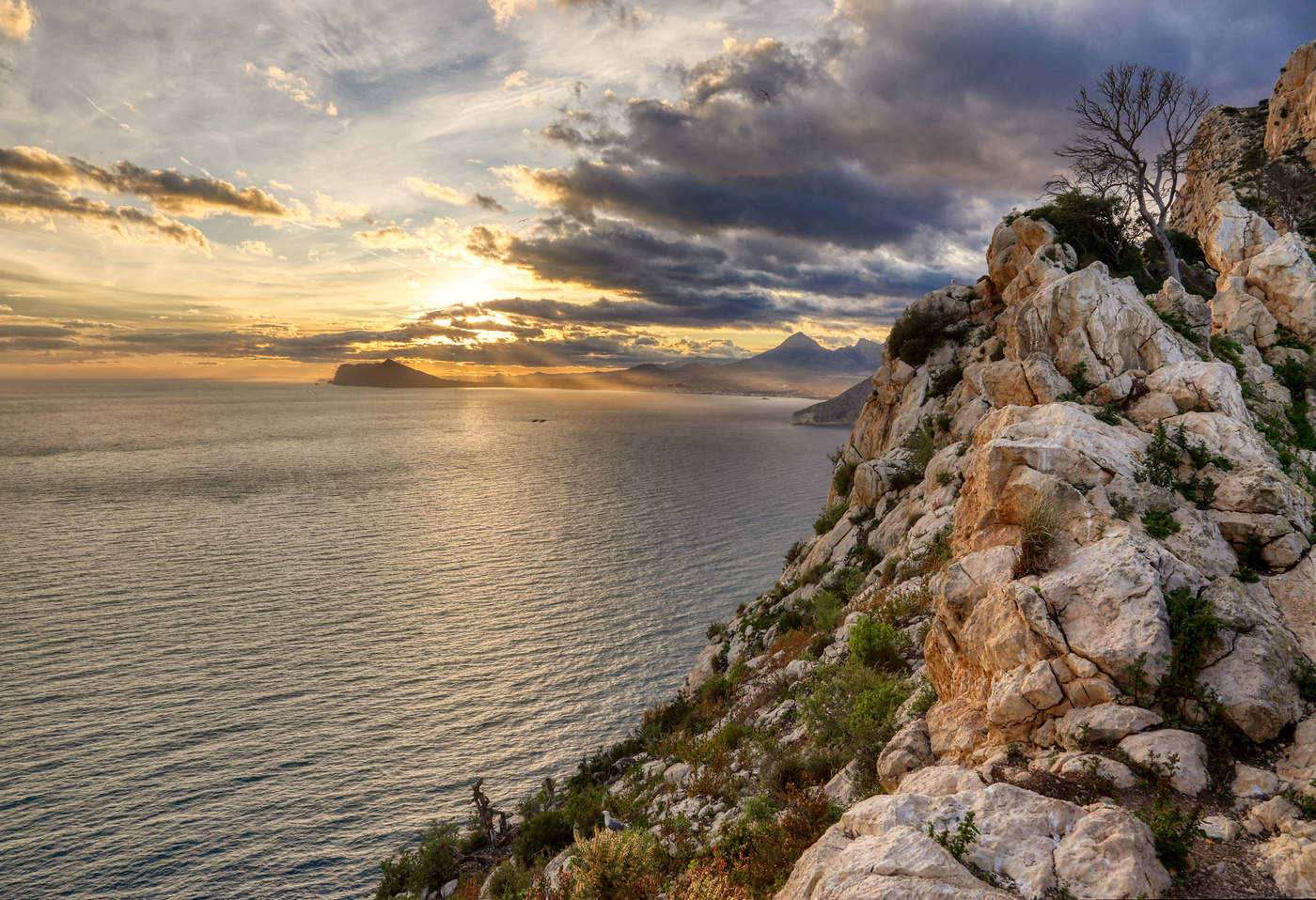 Вид со скалы