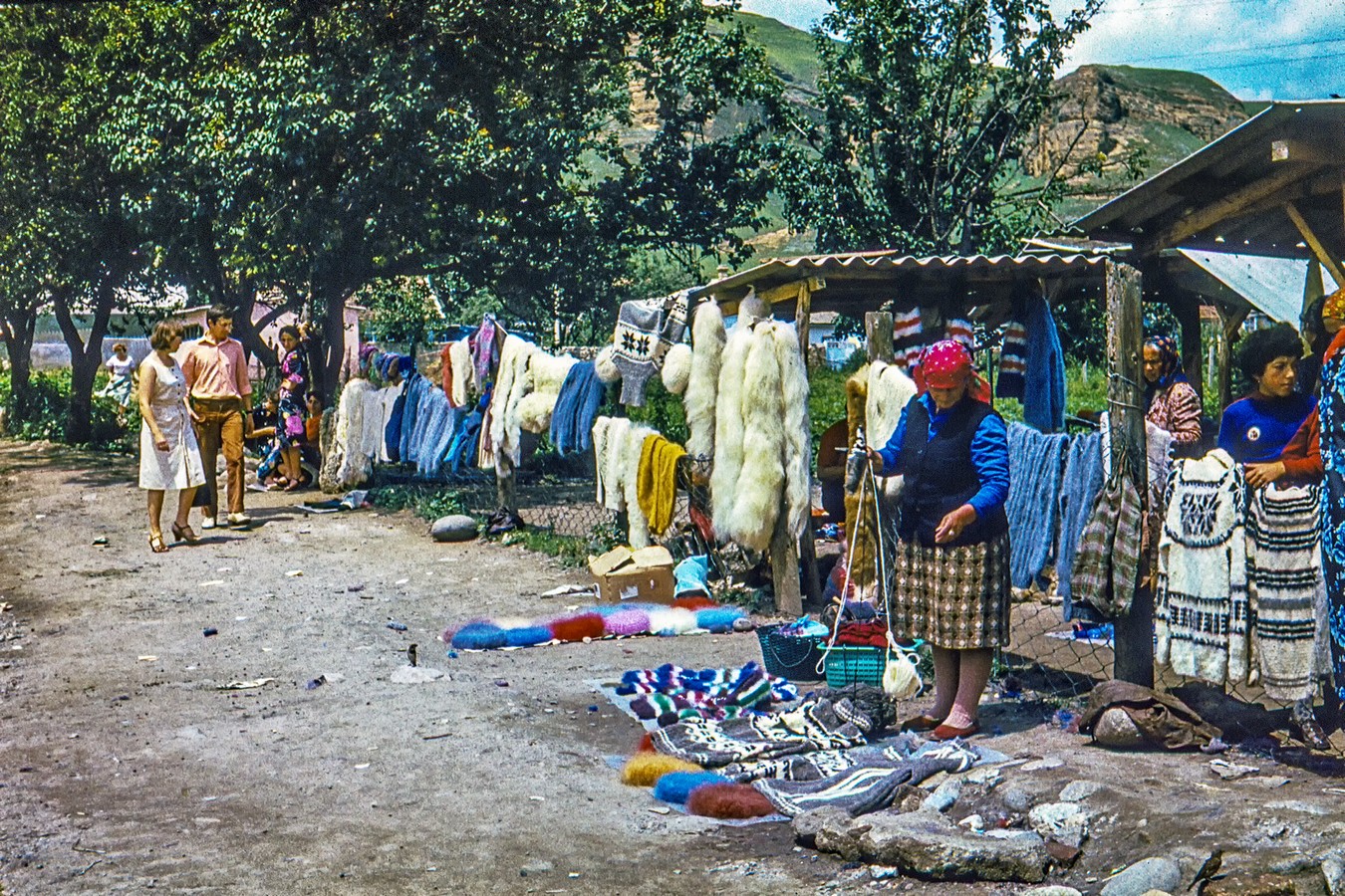 БАЗАР В ЖАНХОТЕКО