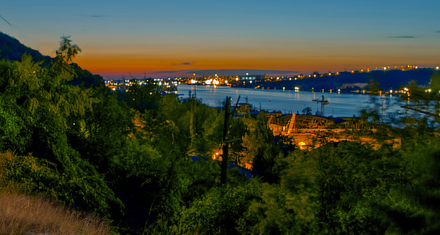 Инкерманская бухта Севастополя.