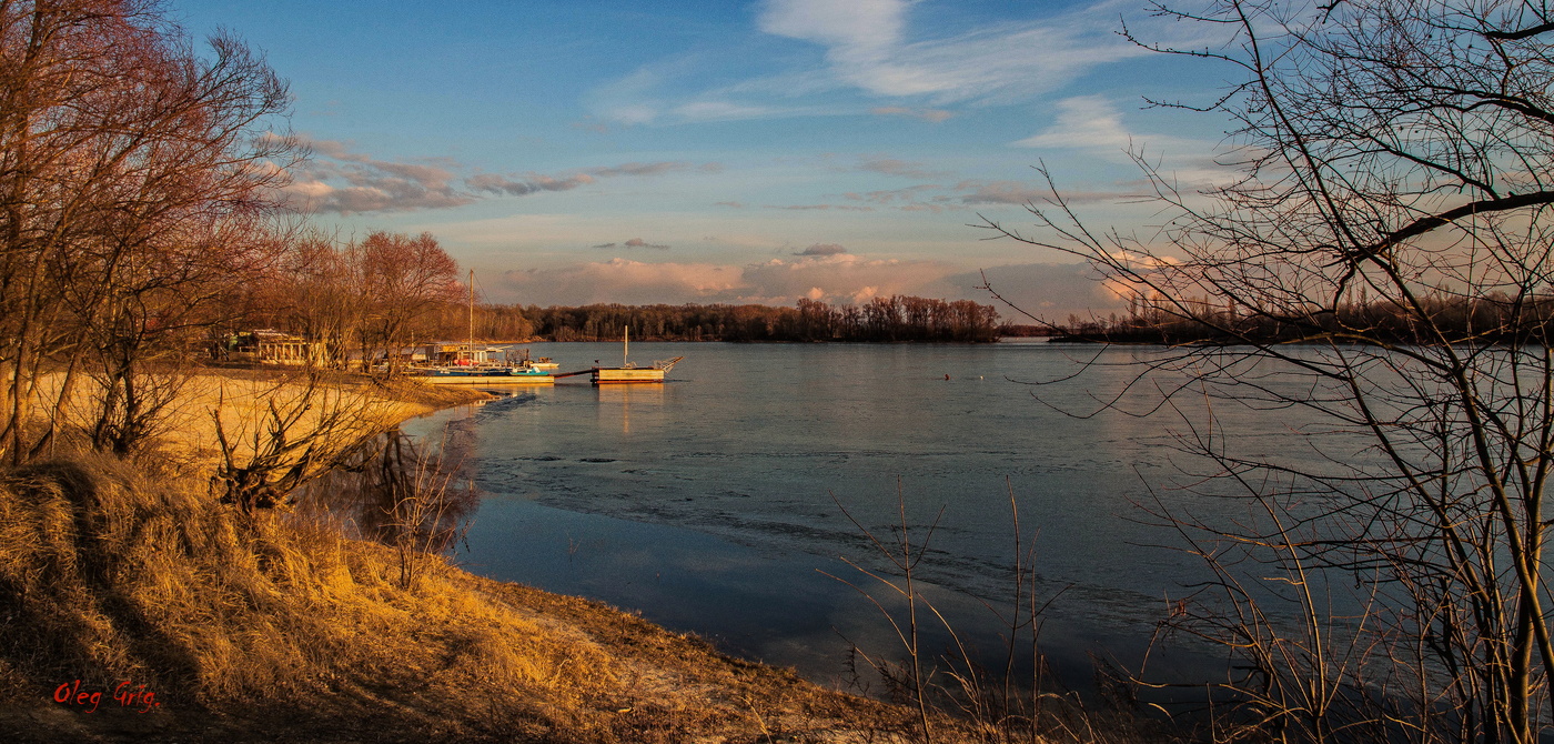 Зимние закаты-встреча льда и пламени...