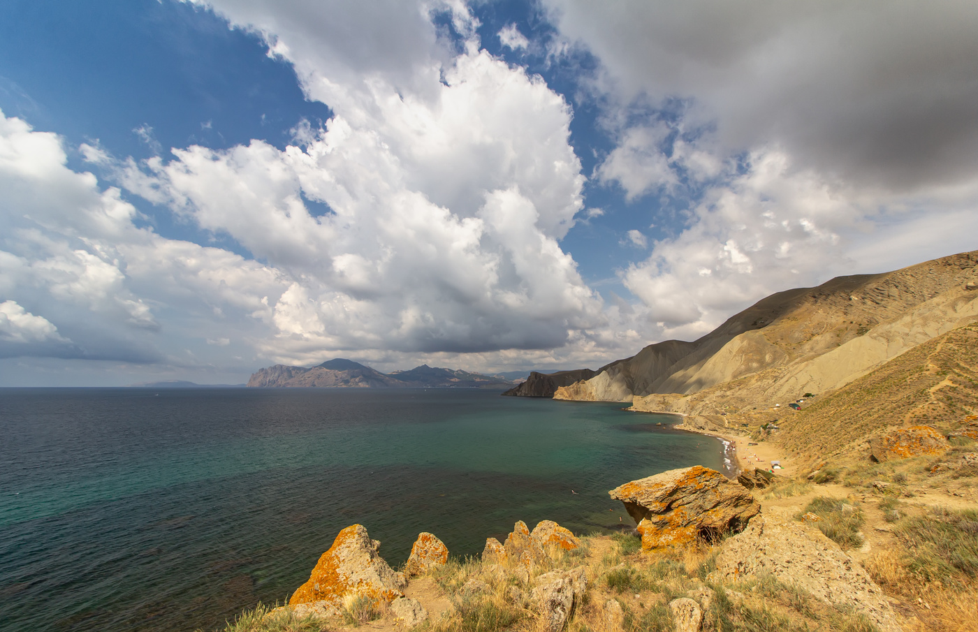 Изумрудное море...