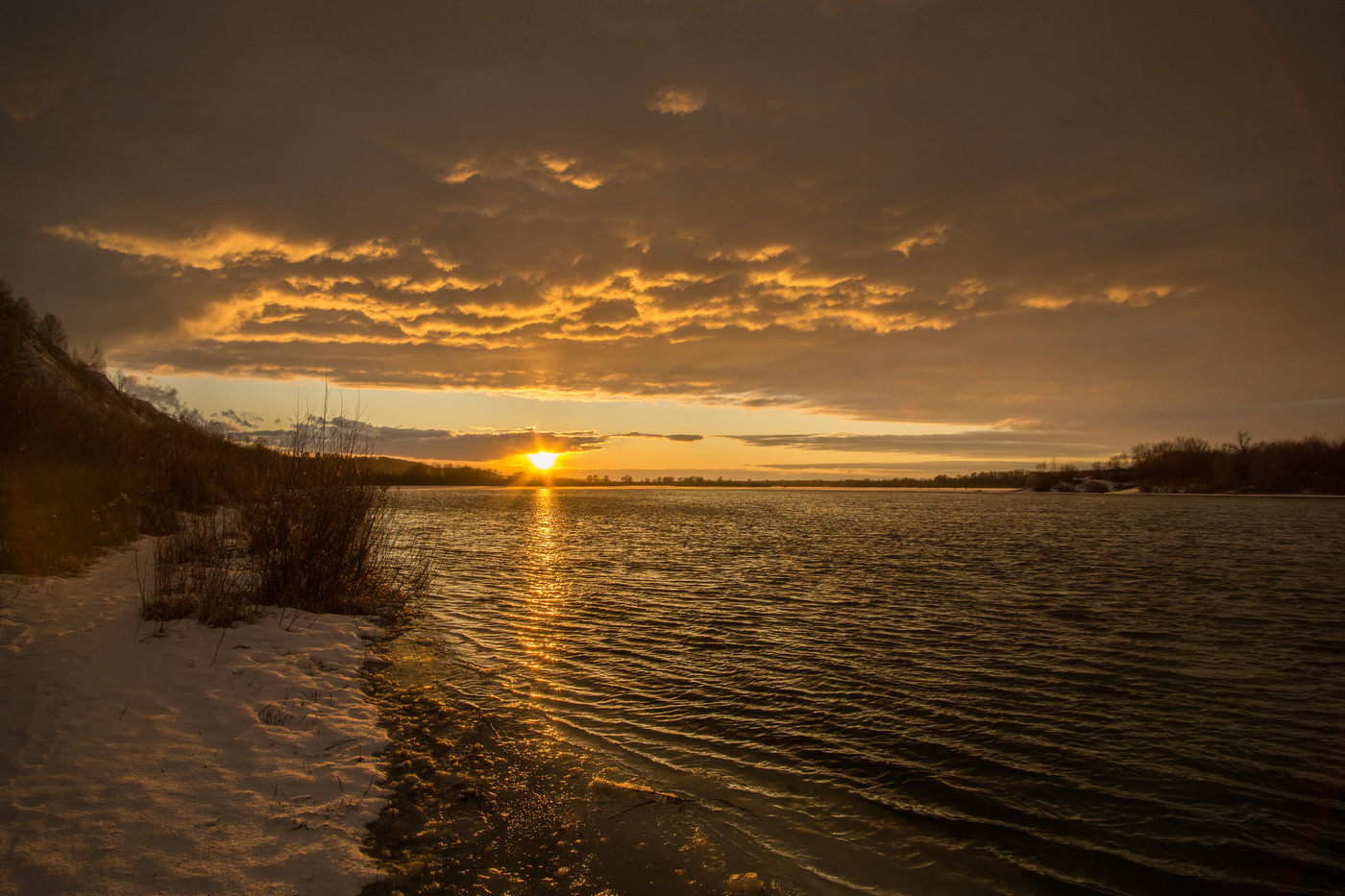 Вечер марта.