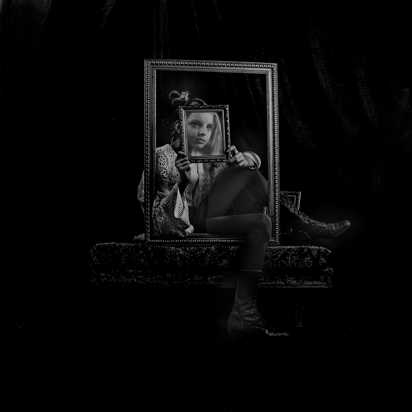 не выходи за рамки..