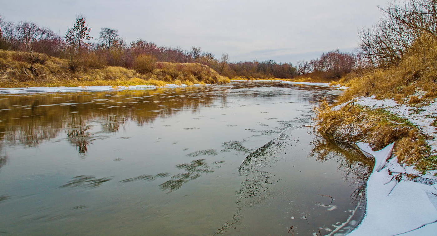 Воды талые несутся...