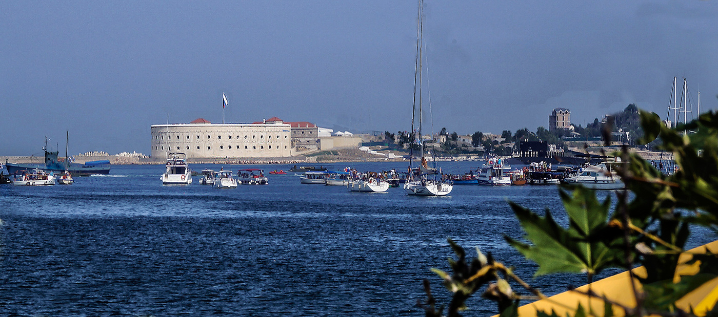 Константиновский равелин