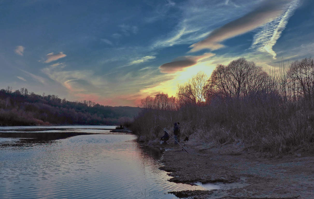 Весенний вечер над Окой